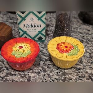 Vintage Bright Floral Salt & Pepper Set